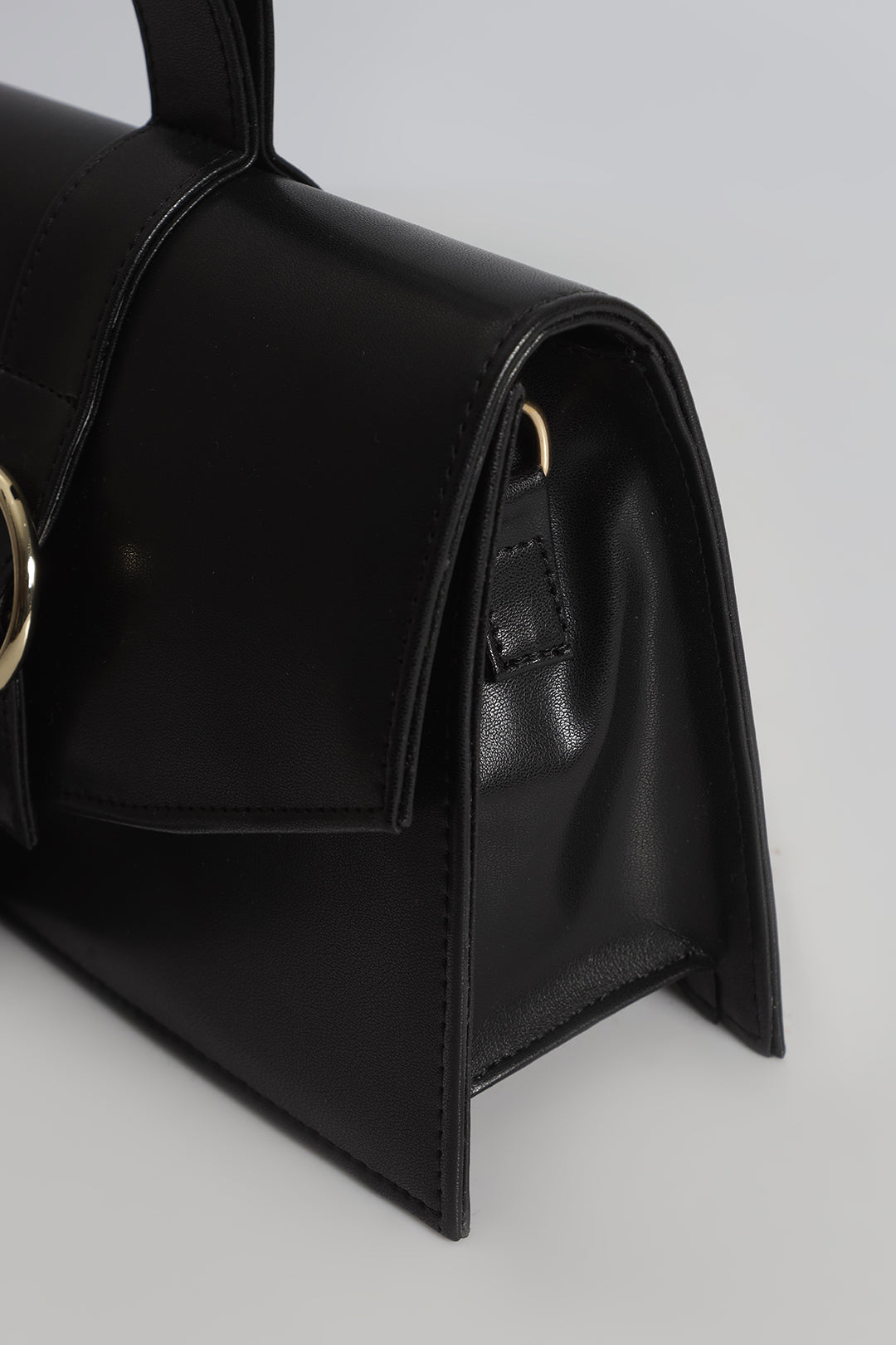 Cross-Body Bags - E561