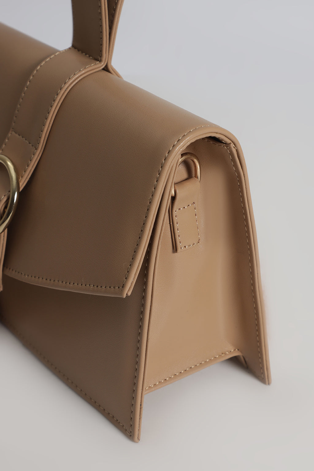 Cross-Body Bags - E561