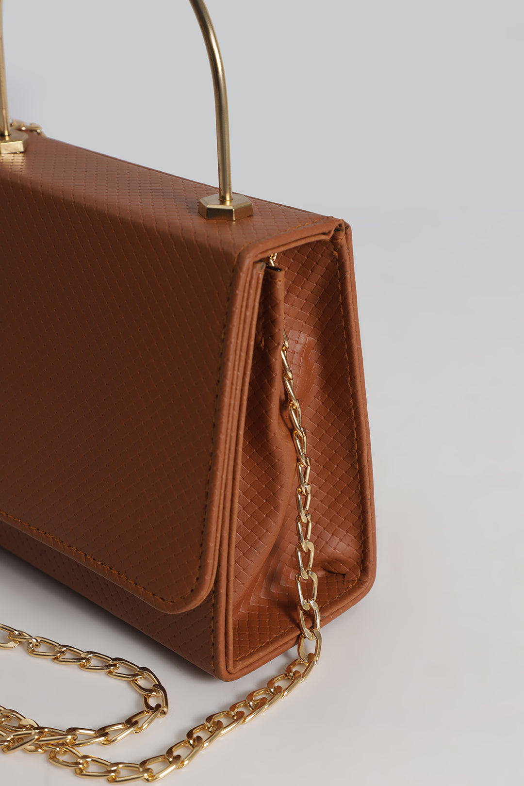 Cross-Body Bags - E567