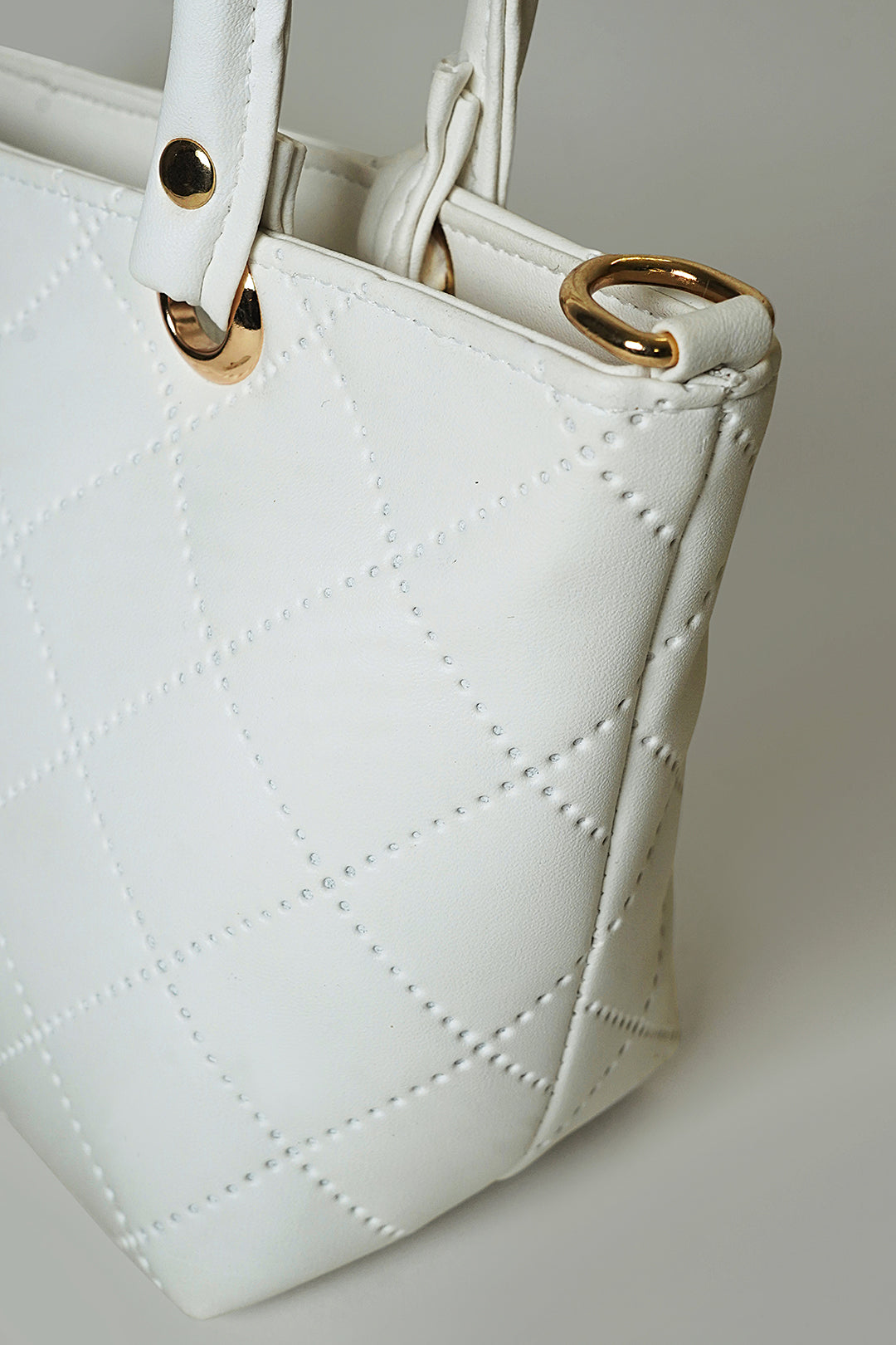 Cross-Body Bags - E573 - White