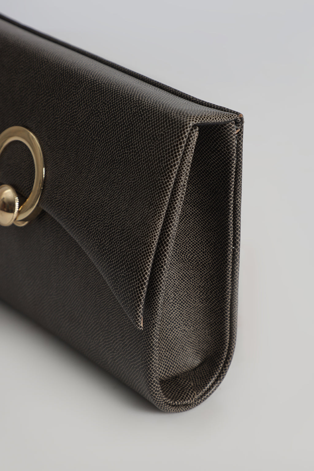 Clutch - E576