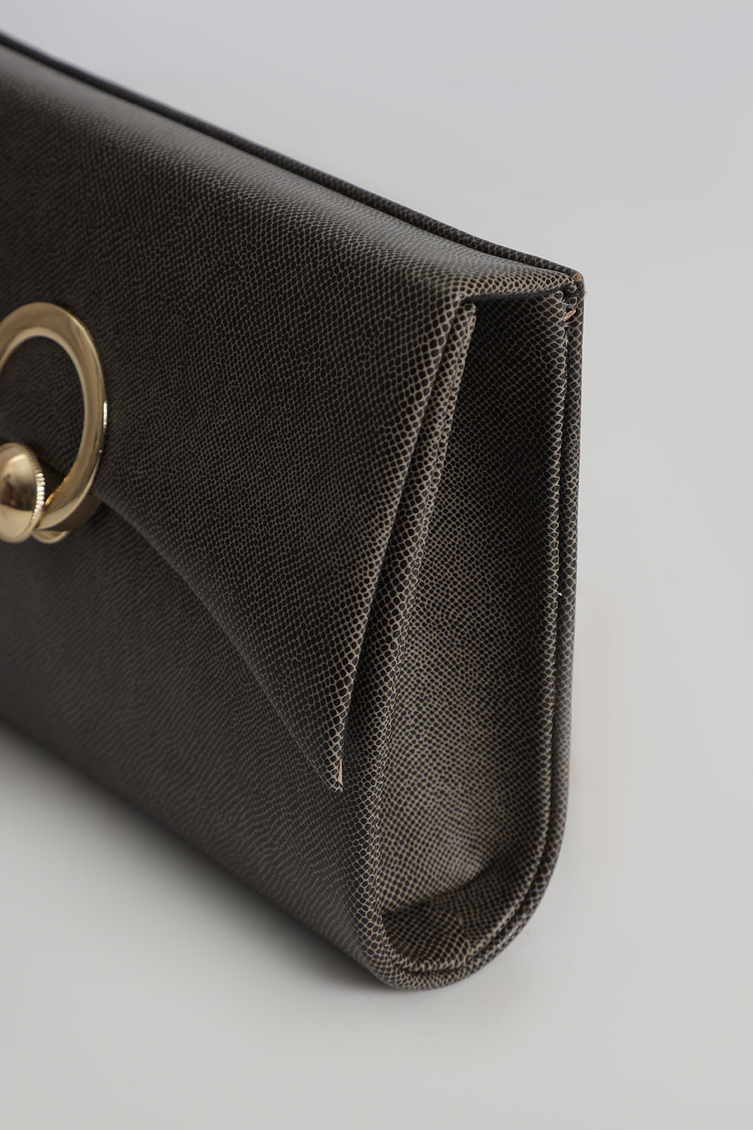 Clutch - E576