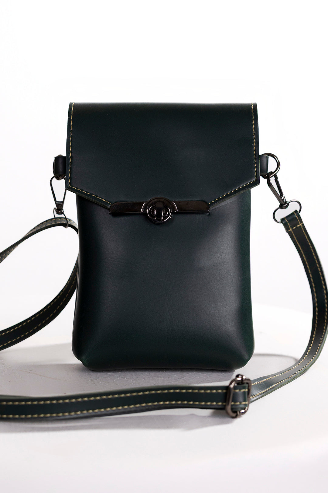 Cross-Body Bags - E581