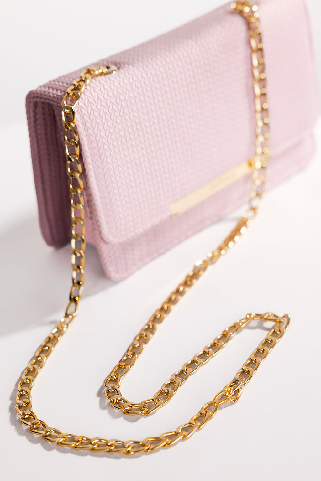Cross-Body Bags - E589