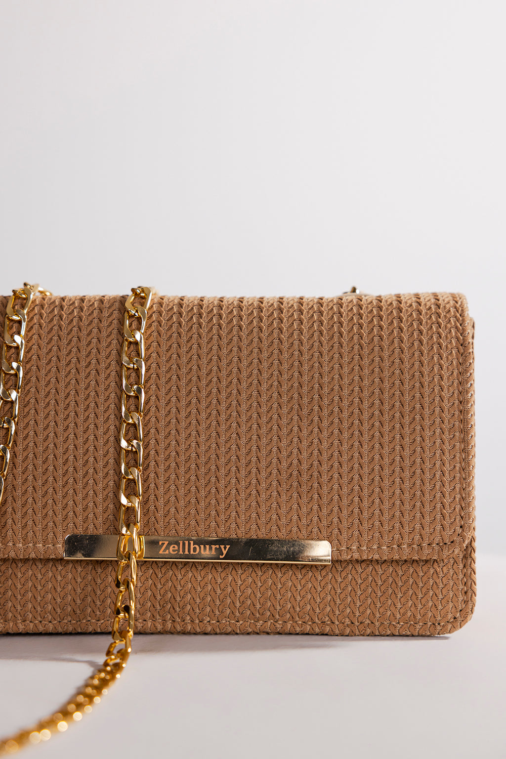 Cross-Body Bags - E589