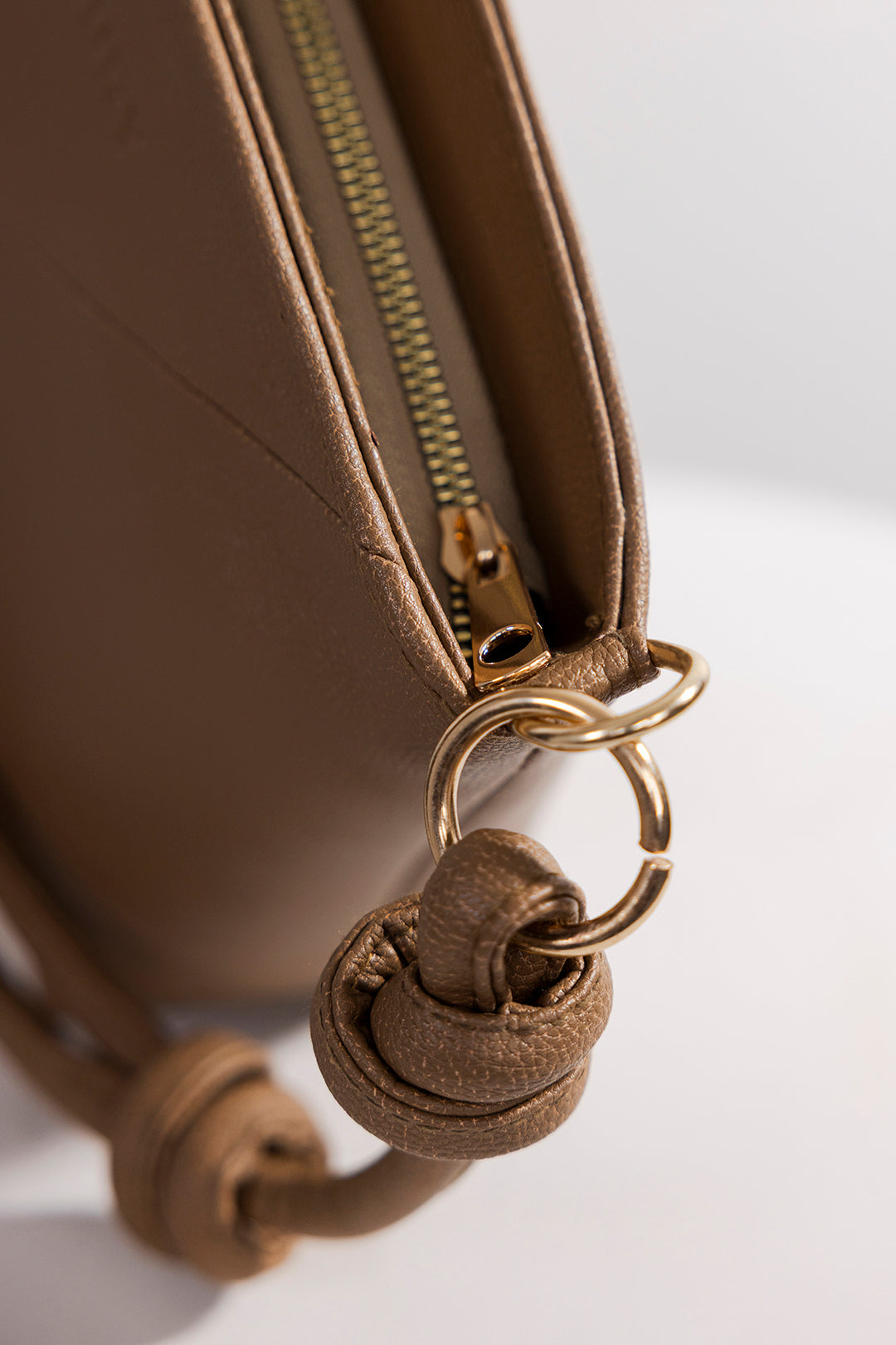 Cross-Body Bags - E596|Black