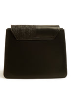 Cross-Body Bags - E647