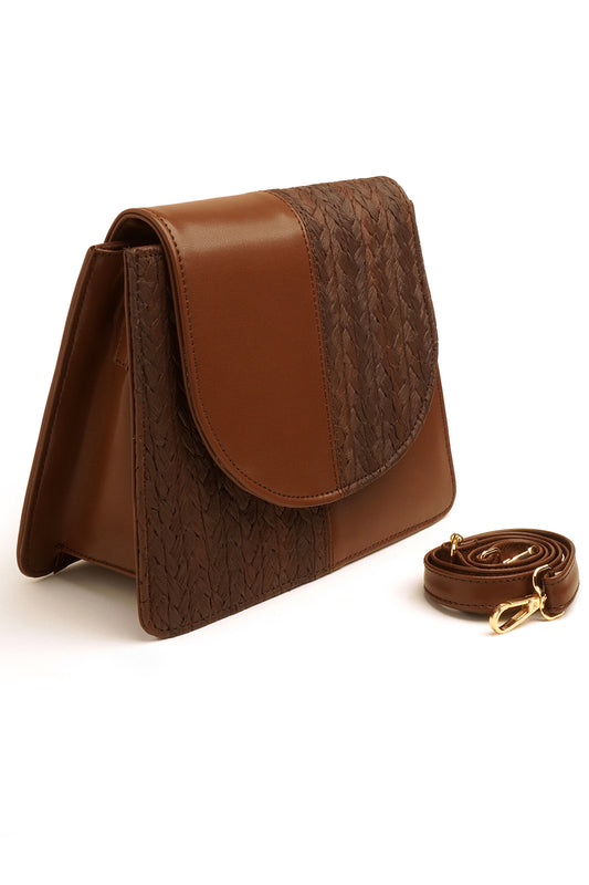 Cross-Body Bags - E647