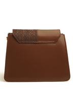 Cross-Body Bags - E647