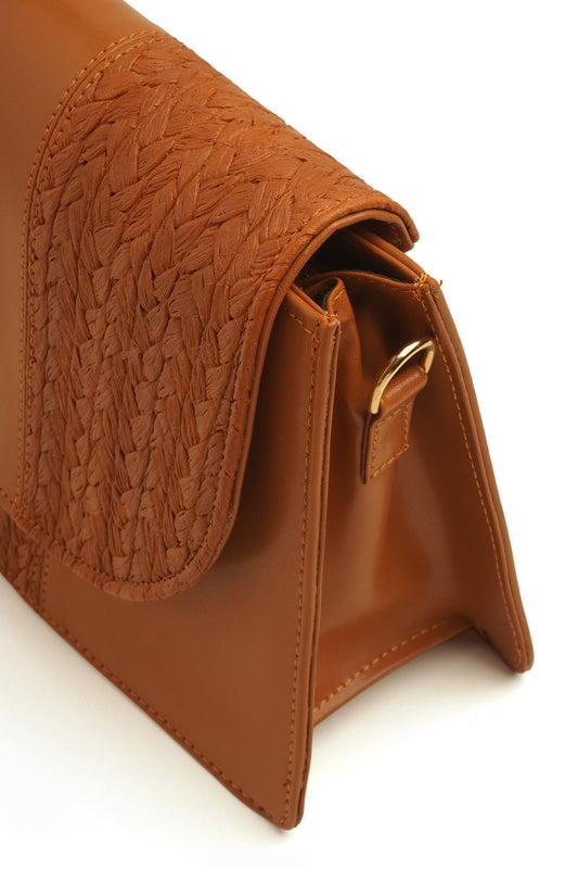 Cross-Body Bags - E647