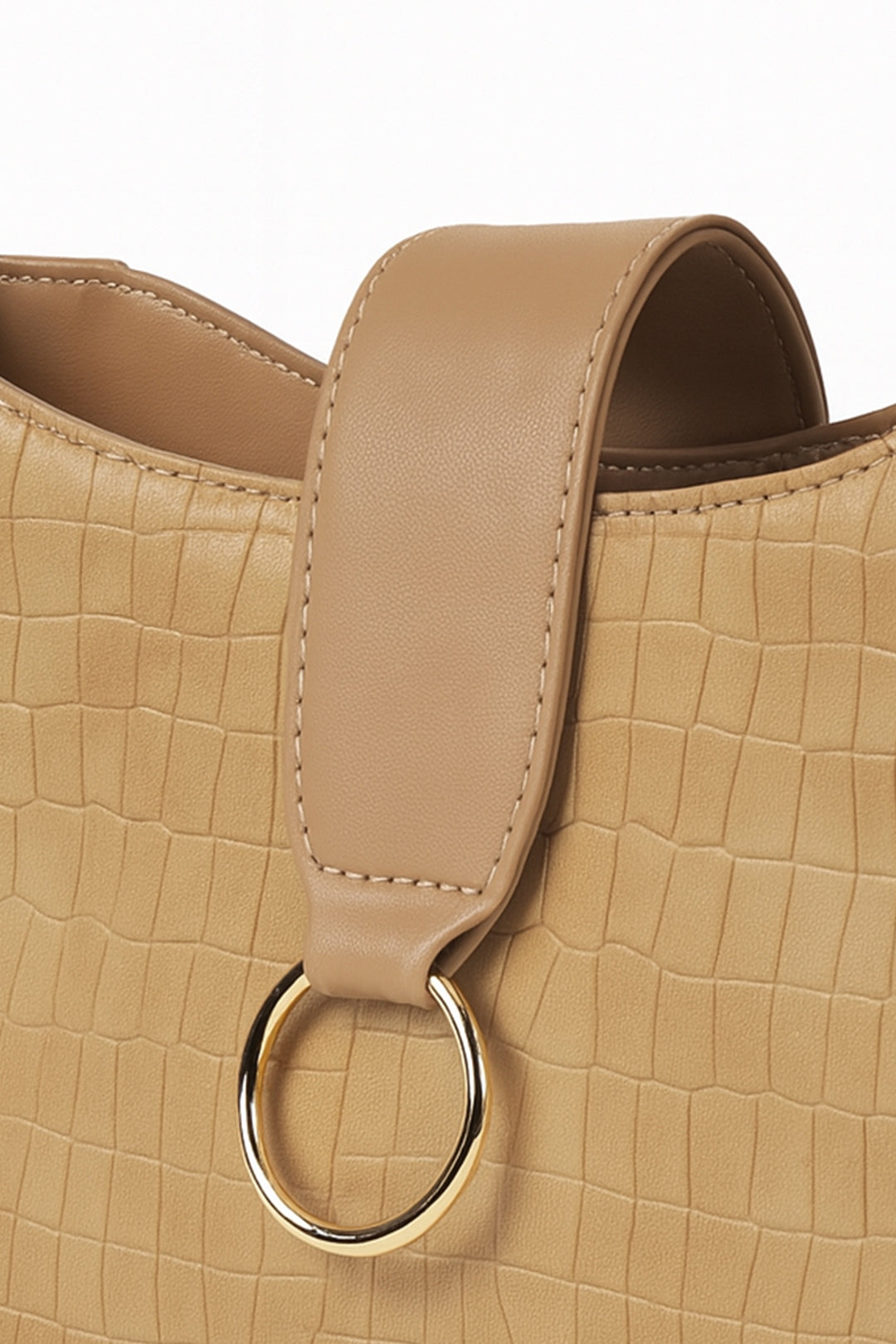 Cross-Body Bags - E877