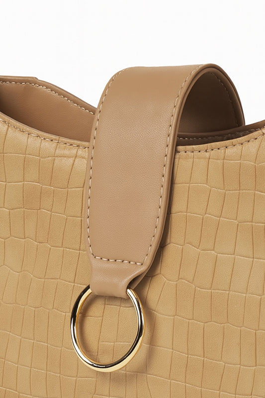 Cross-Body Bags - E877