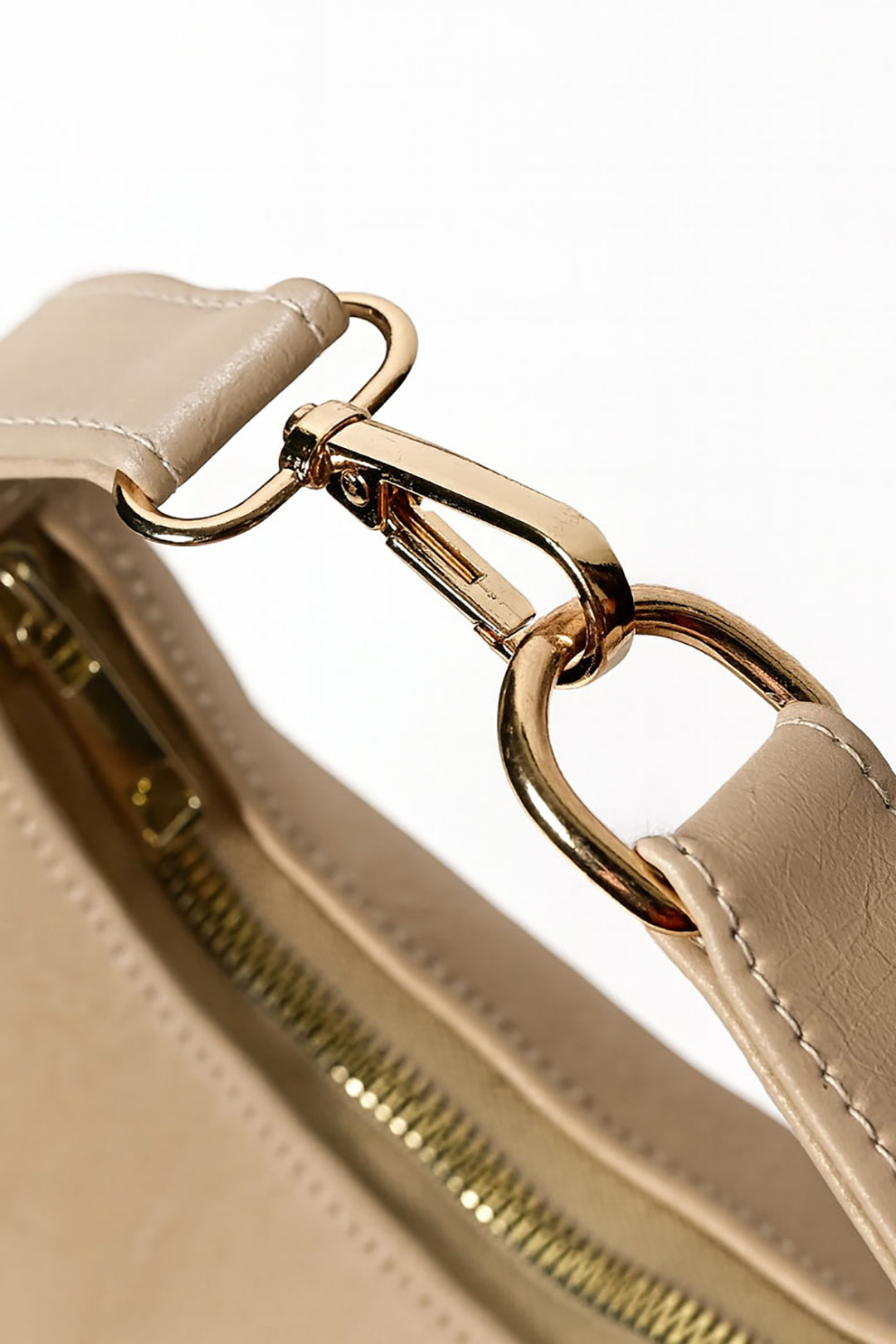 Cross-Body Bags - E881