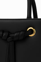 Cross-Body Bags - E905