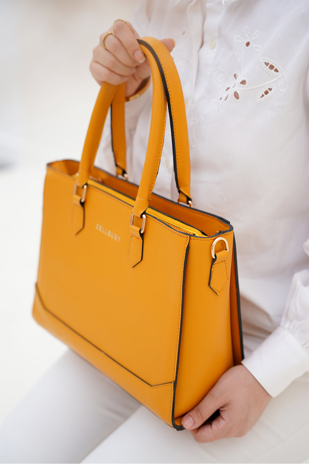 Shoulder Bag - E195|Black