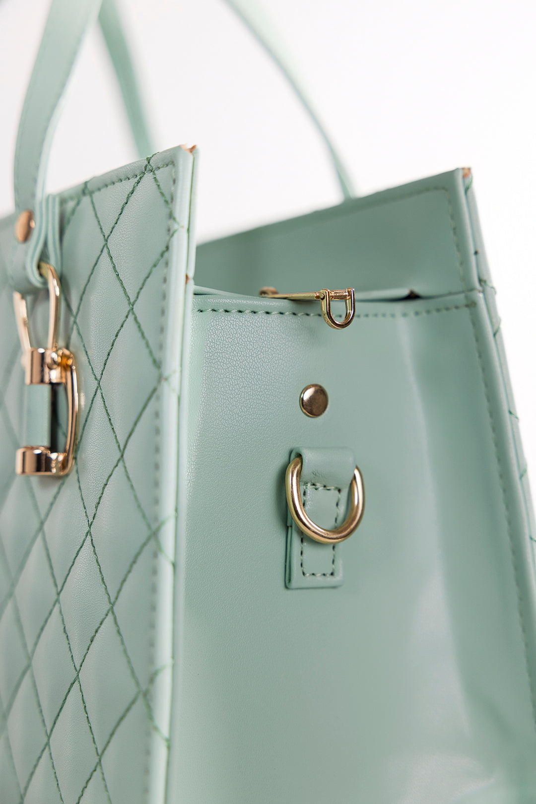 Shoulder Bags - E551