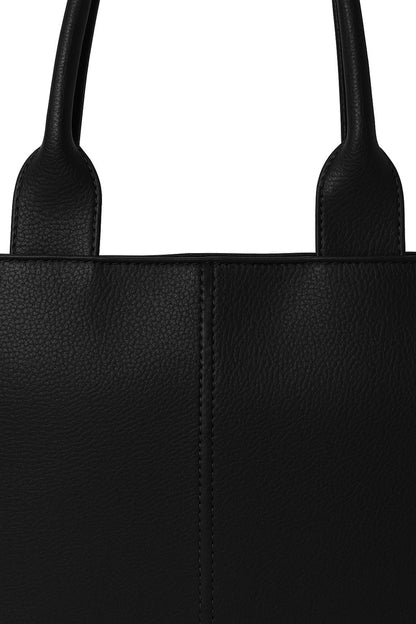 Shoulder Bags - E895