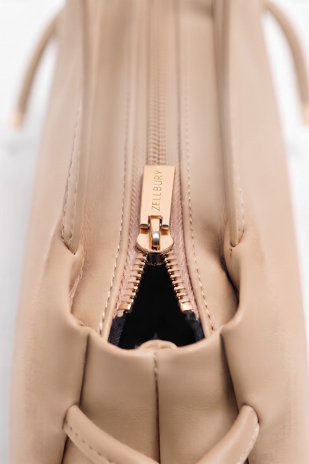 Shoulder Bags - 1086