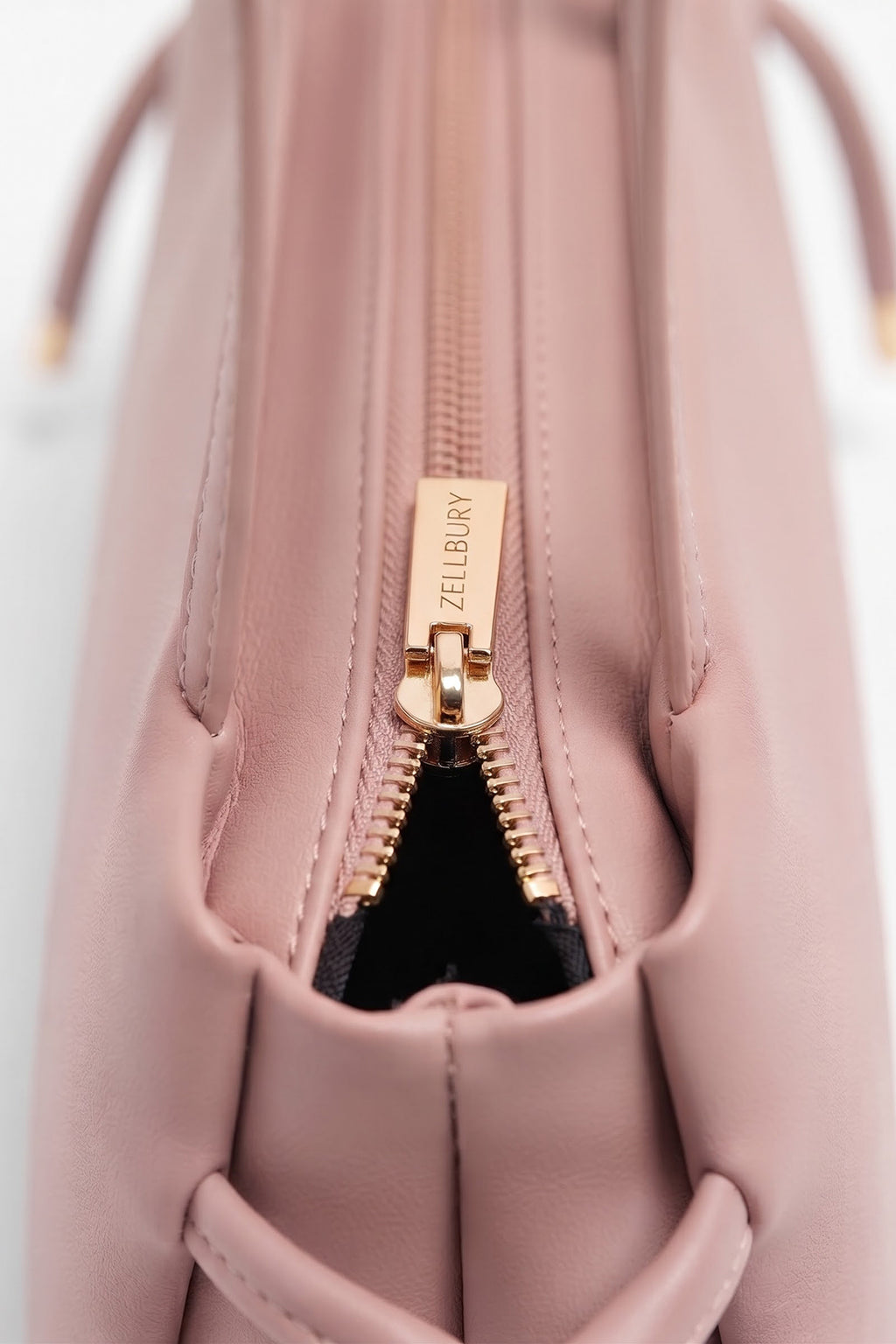 Shoulder Bags - 1086