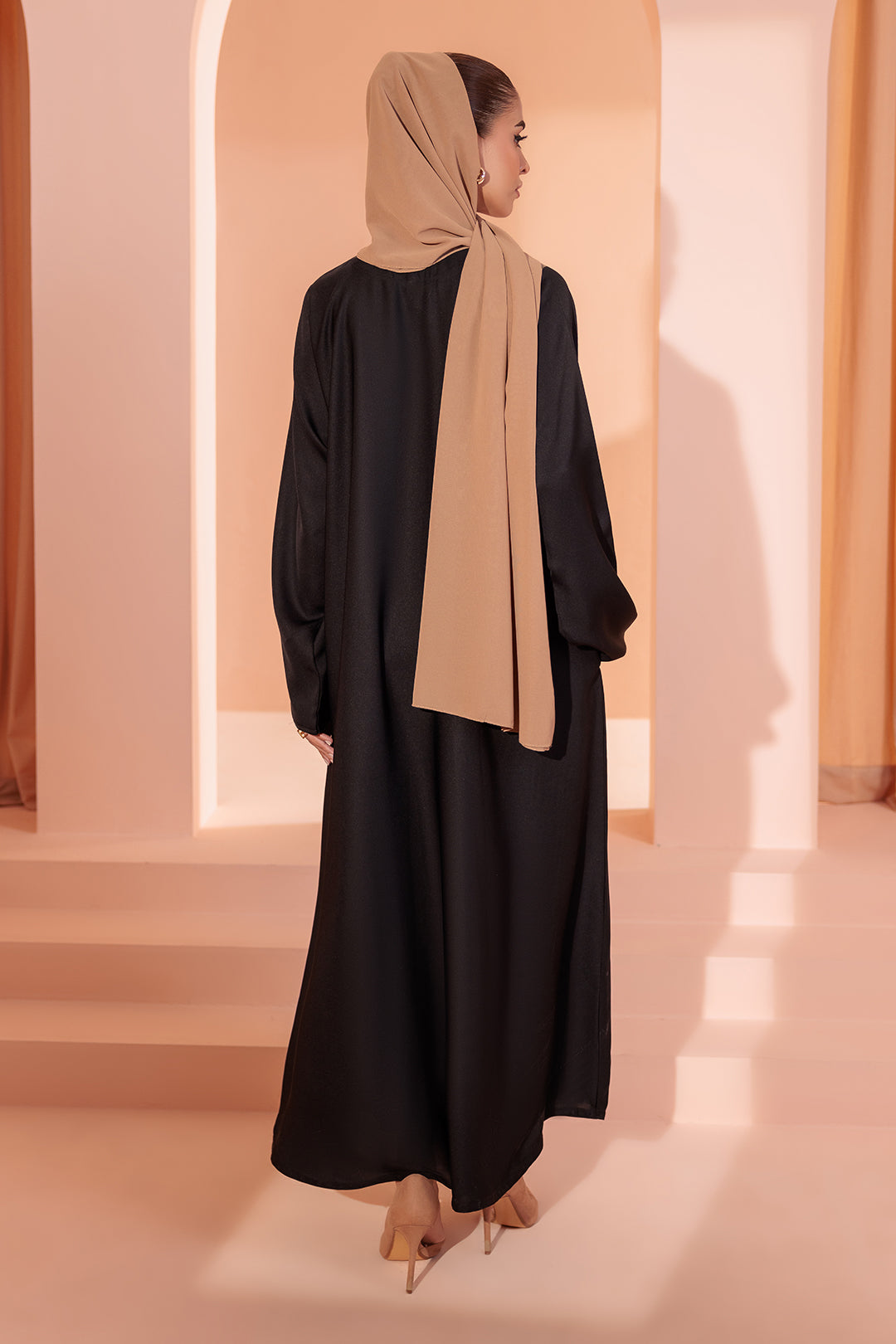 Single Button Plain Abaya with Pocket - 5001