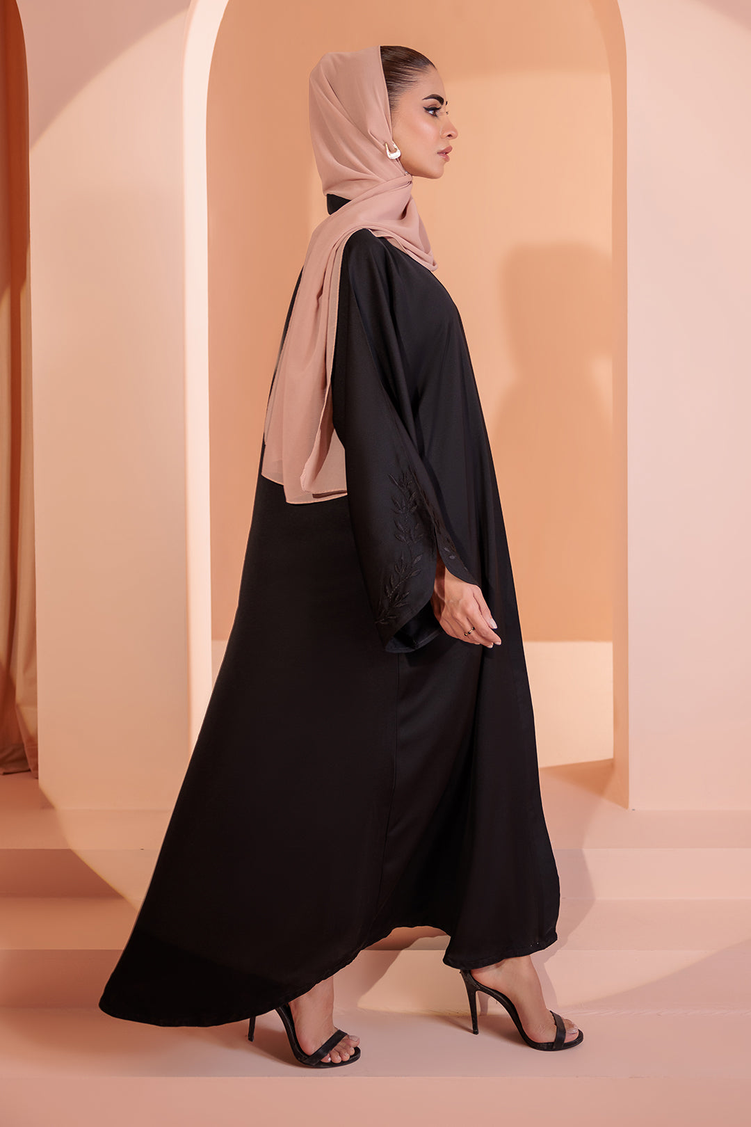 Embroidered Button Through Abaya - 5007
