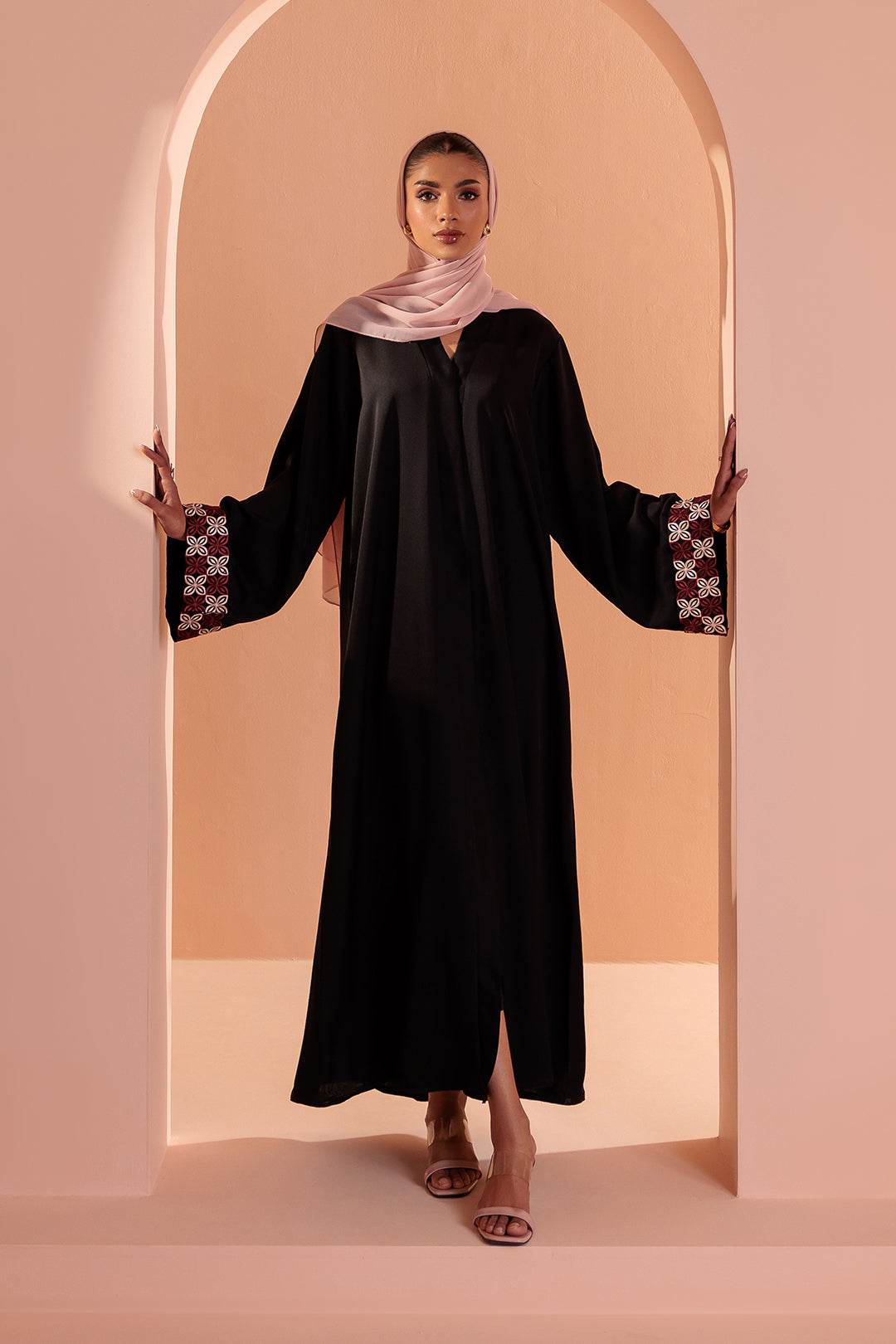 Embroidered Button Throught Abaya - 5010