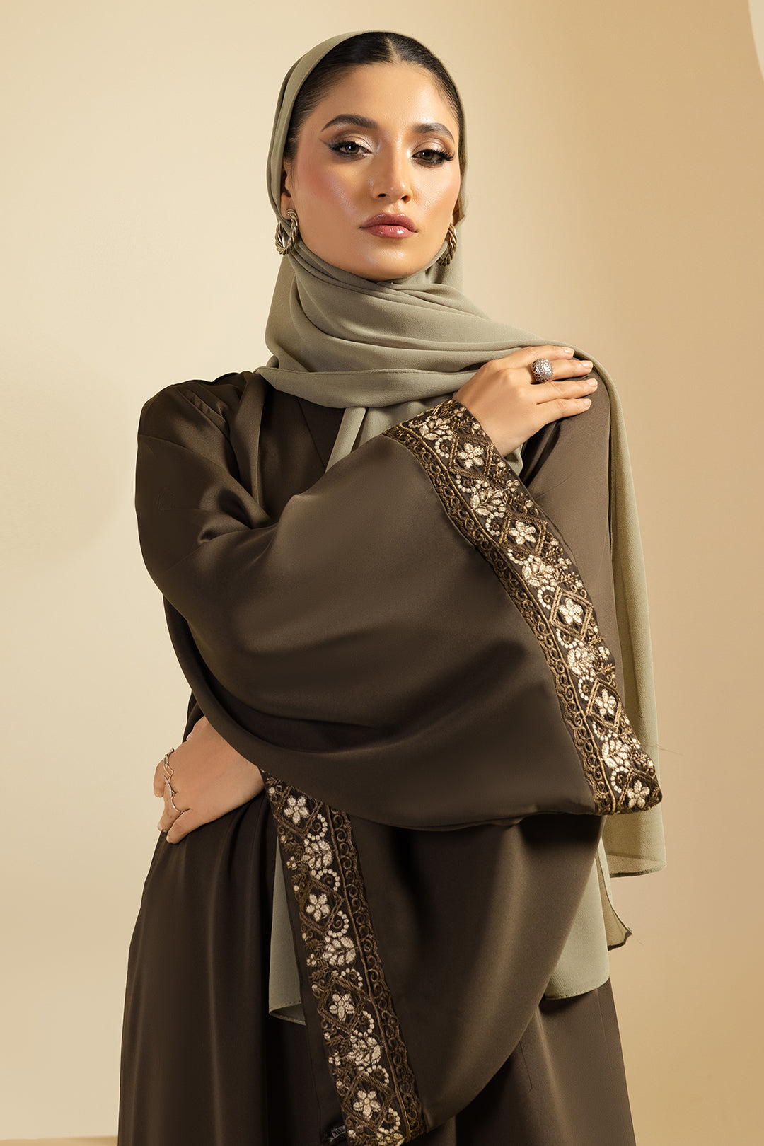 Double Upper Abaya - 5016