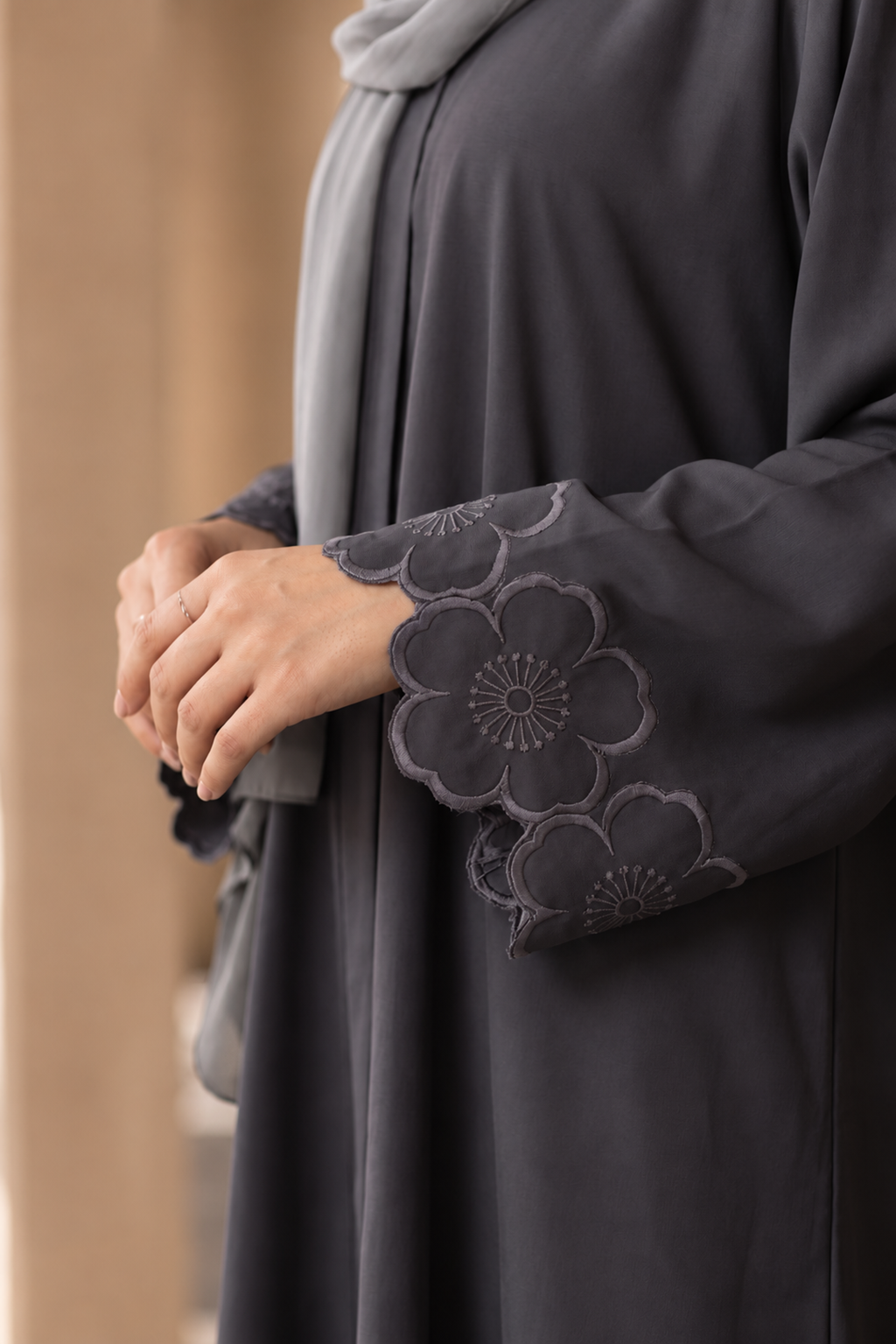 Abaya - 5057