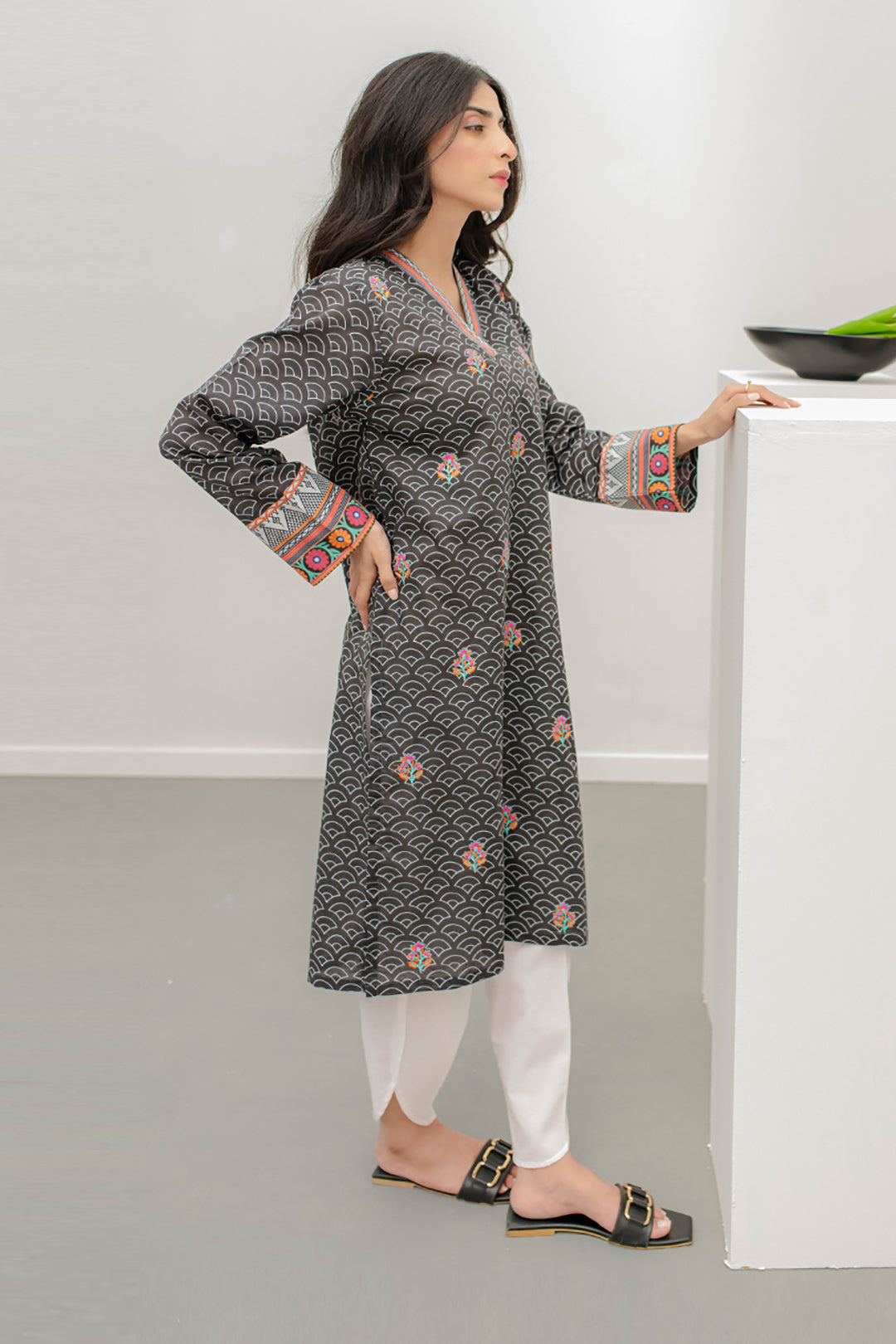 Embroidered Kurta - 0803