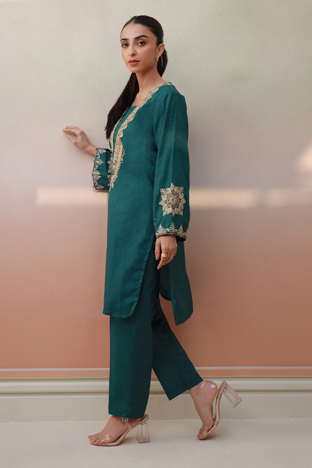 Embroidered Kurta Trouser - 1254