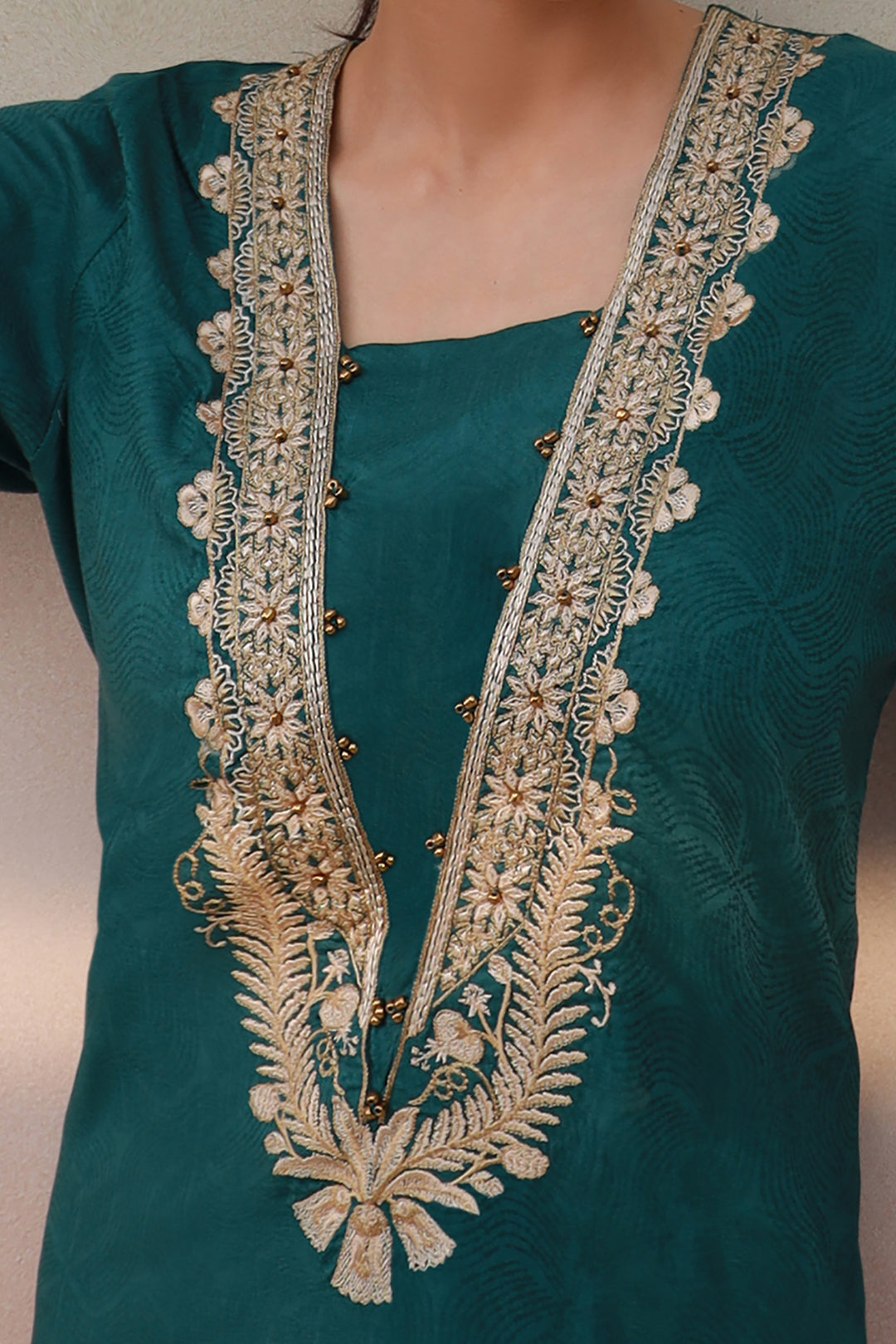 Embroidered Kurta Trouser - 1254
