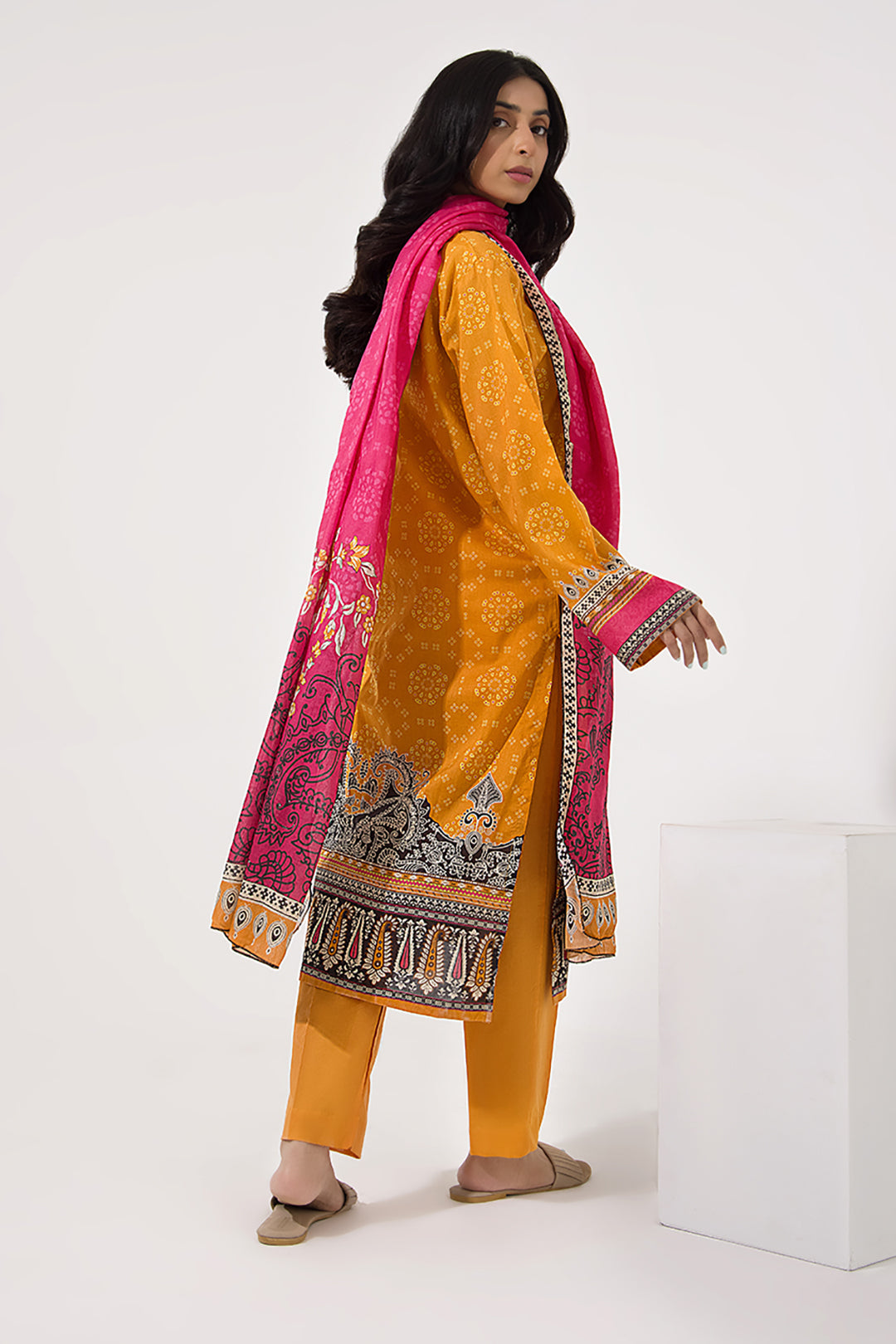 Embroidered Kurta Dupatta Trouser - 0825