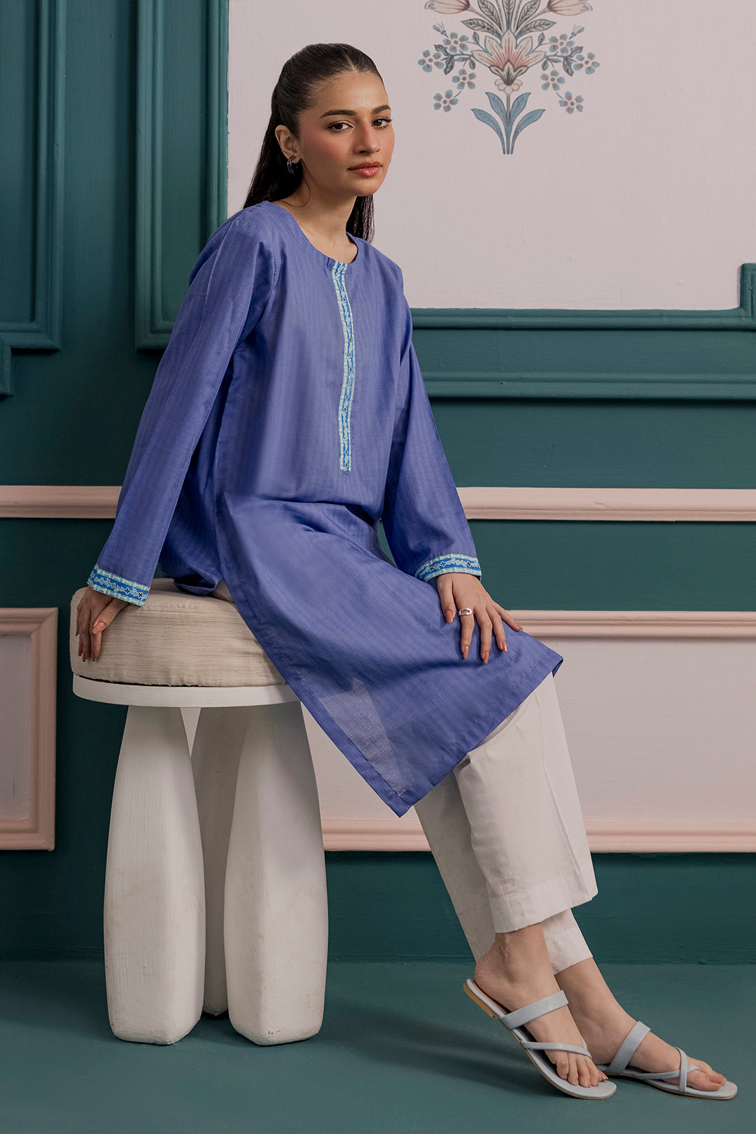 Embroidered Kurta - 2293