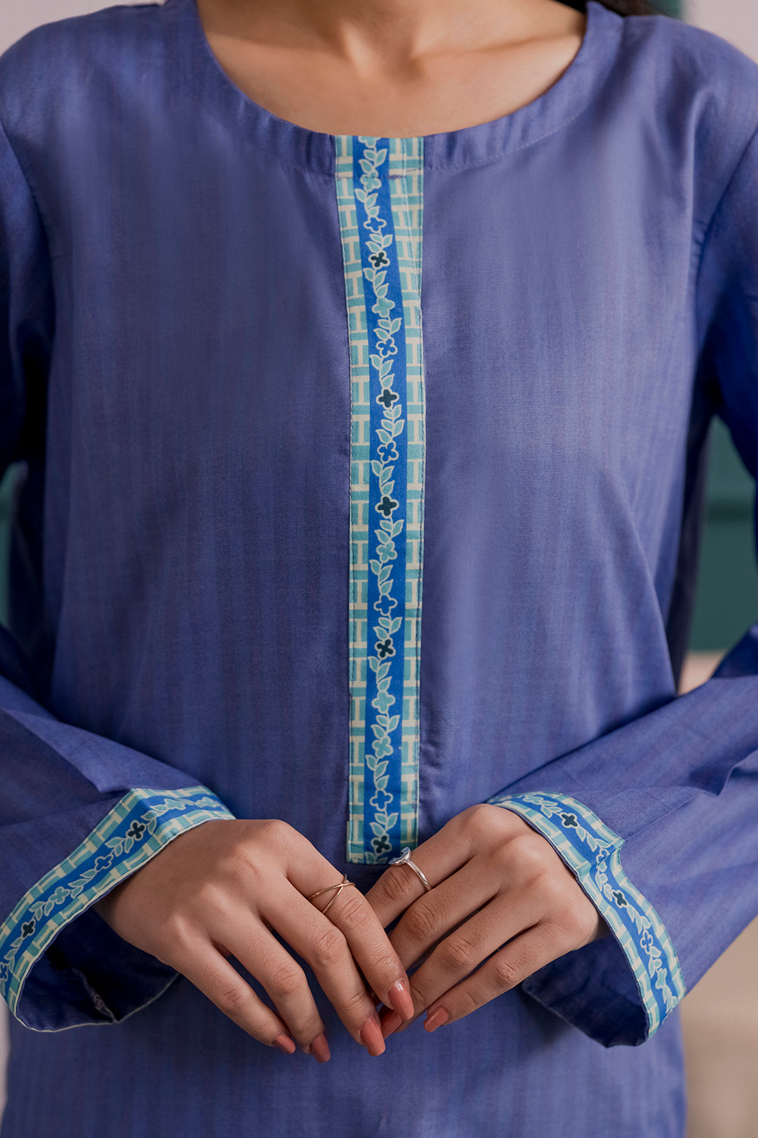 Embroidered Kurta - 2293