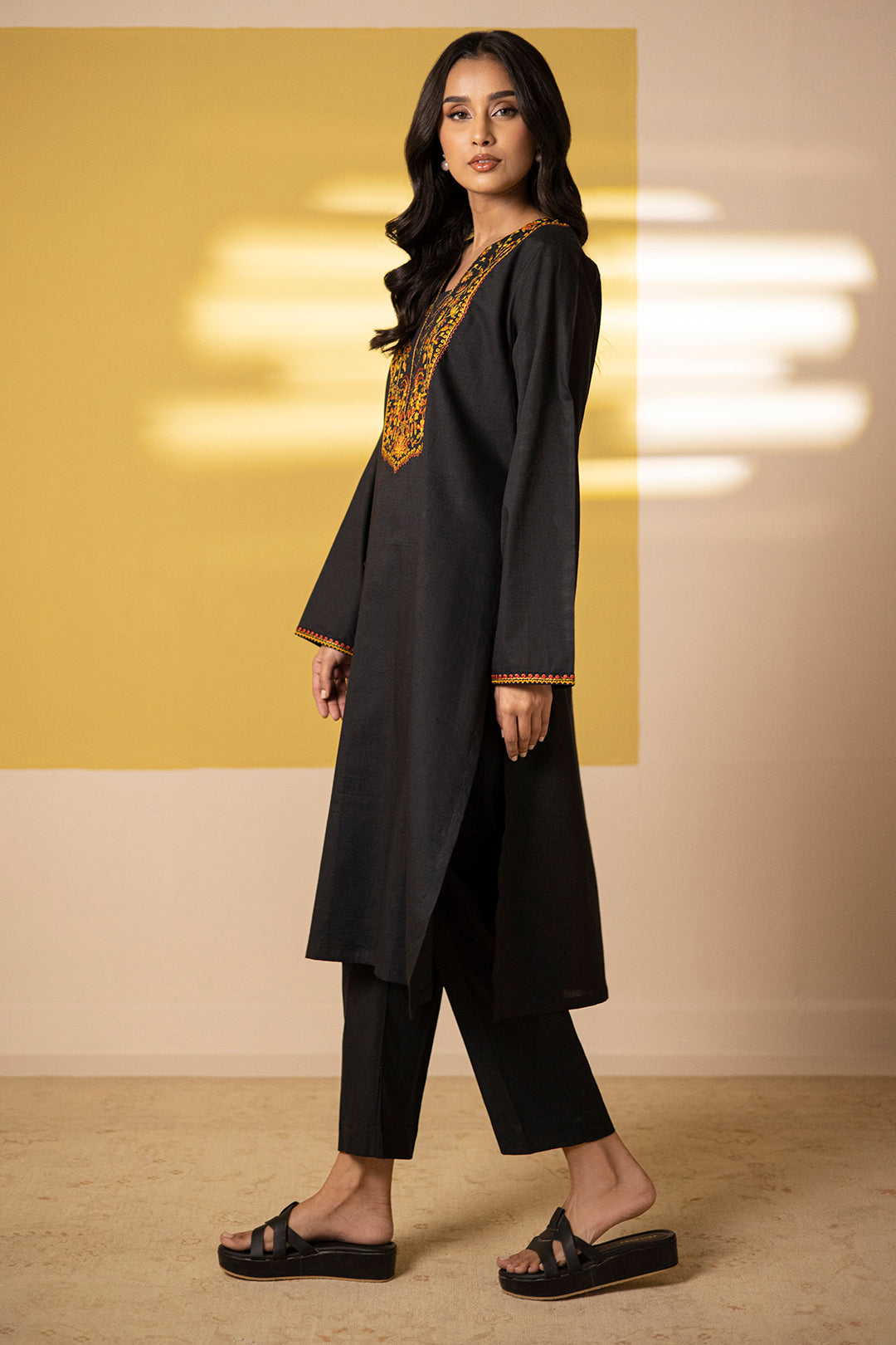 Embroidered Kurta - 2795