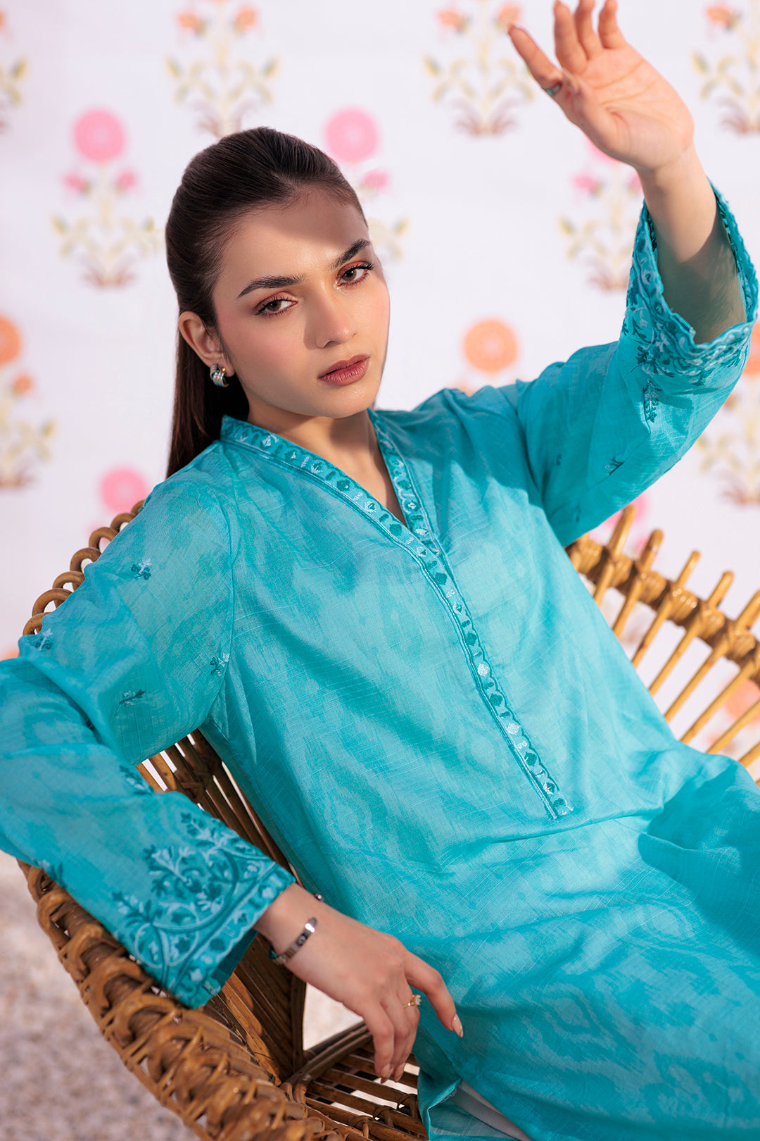 Embroidered Kurta - 2875