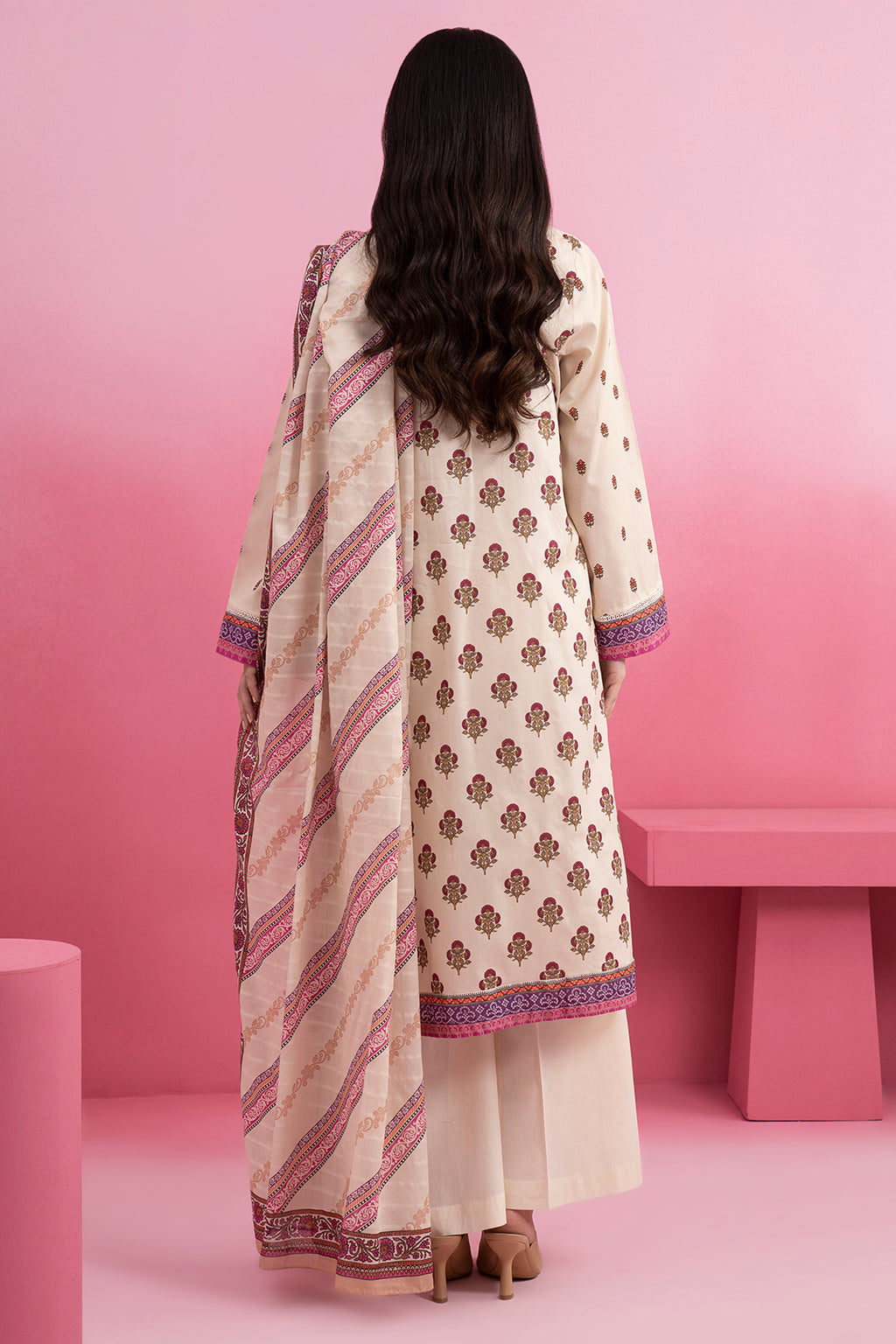 Embroidered Kurta Dupatta - 2820
