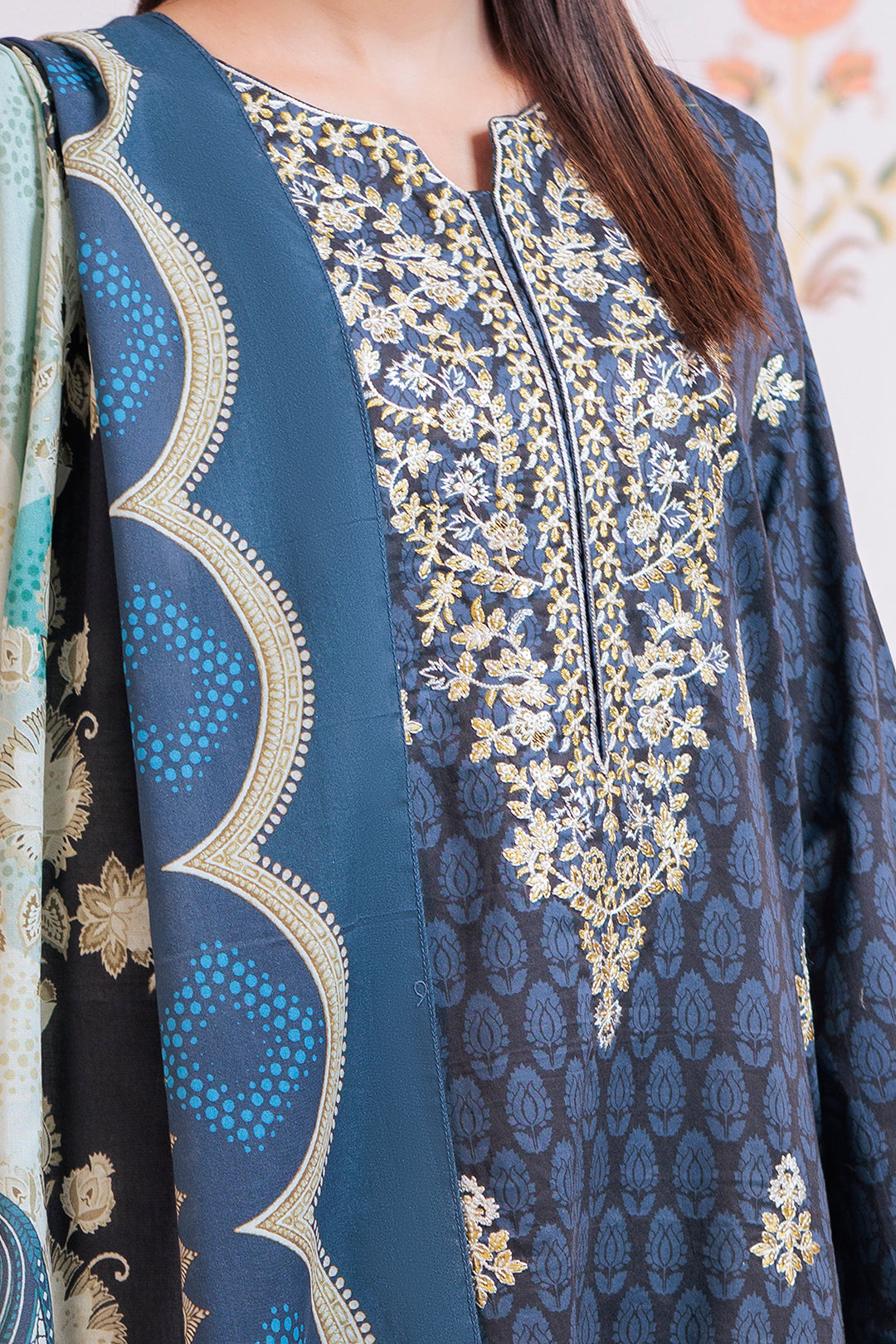 Embroidered Kurta Dupatta - 2851