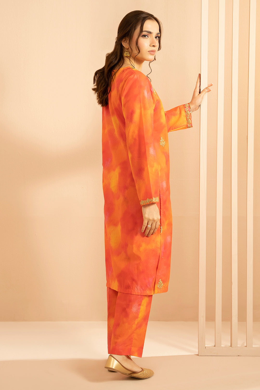 Embroidered Kurta Trouser - 2887