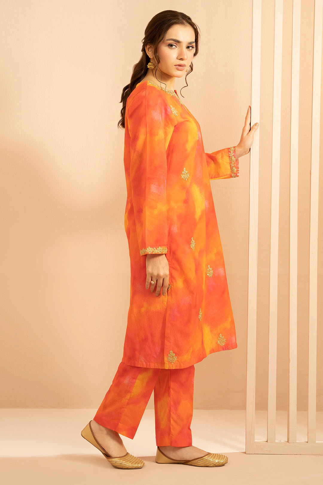 Embroidered Kurta Trouser - 2887