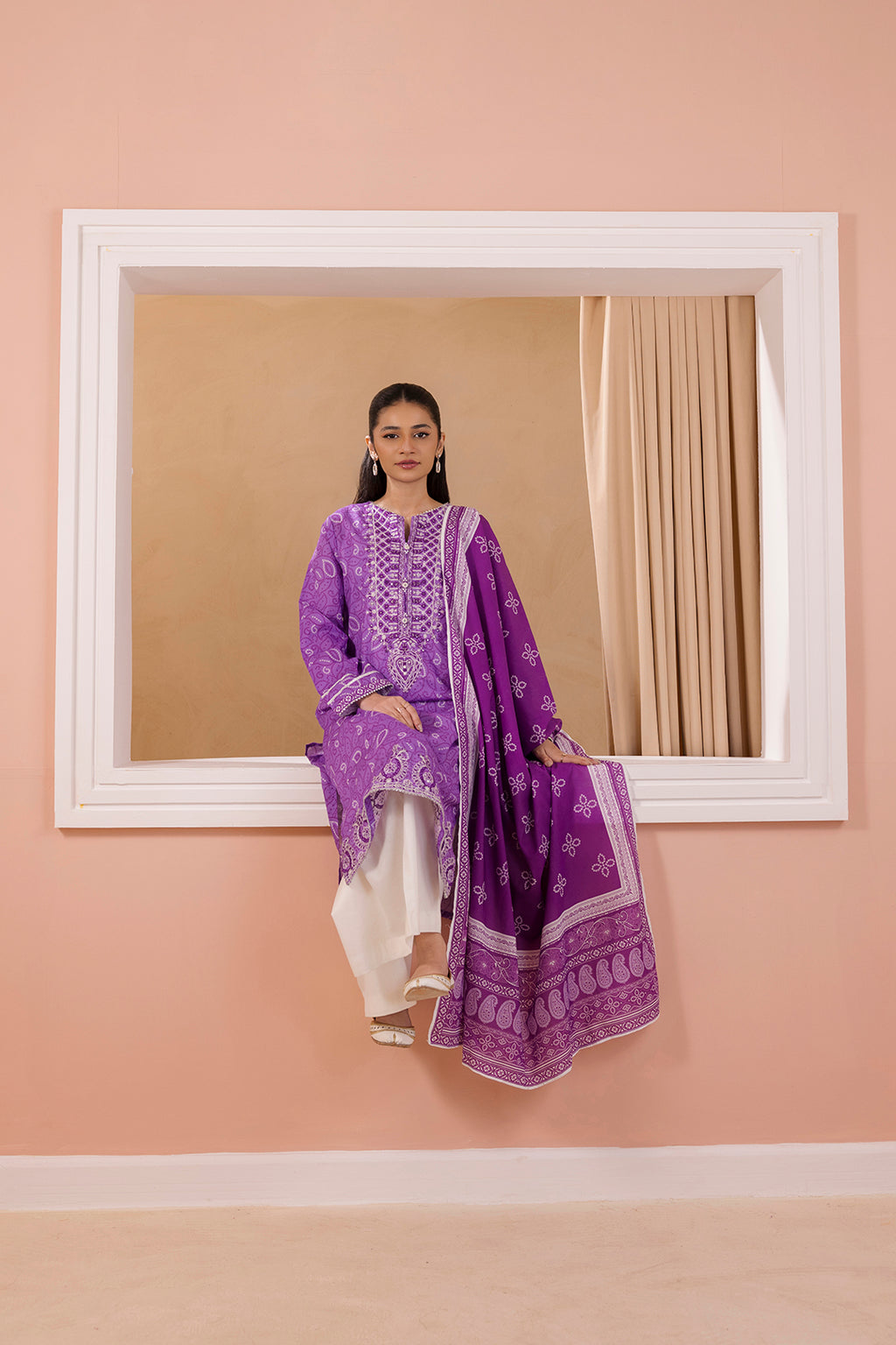 Embroidered Kurta Dupatta - 3212