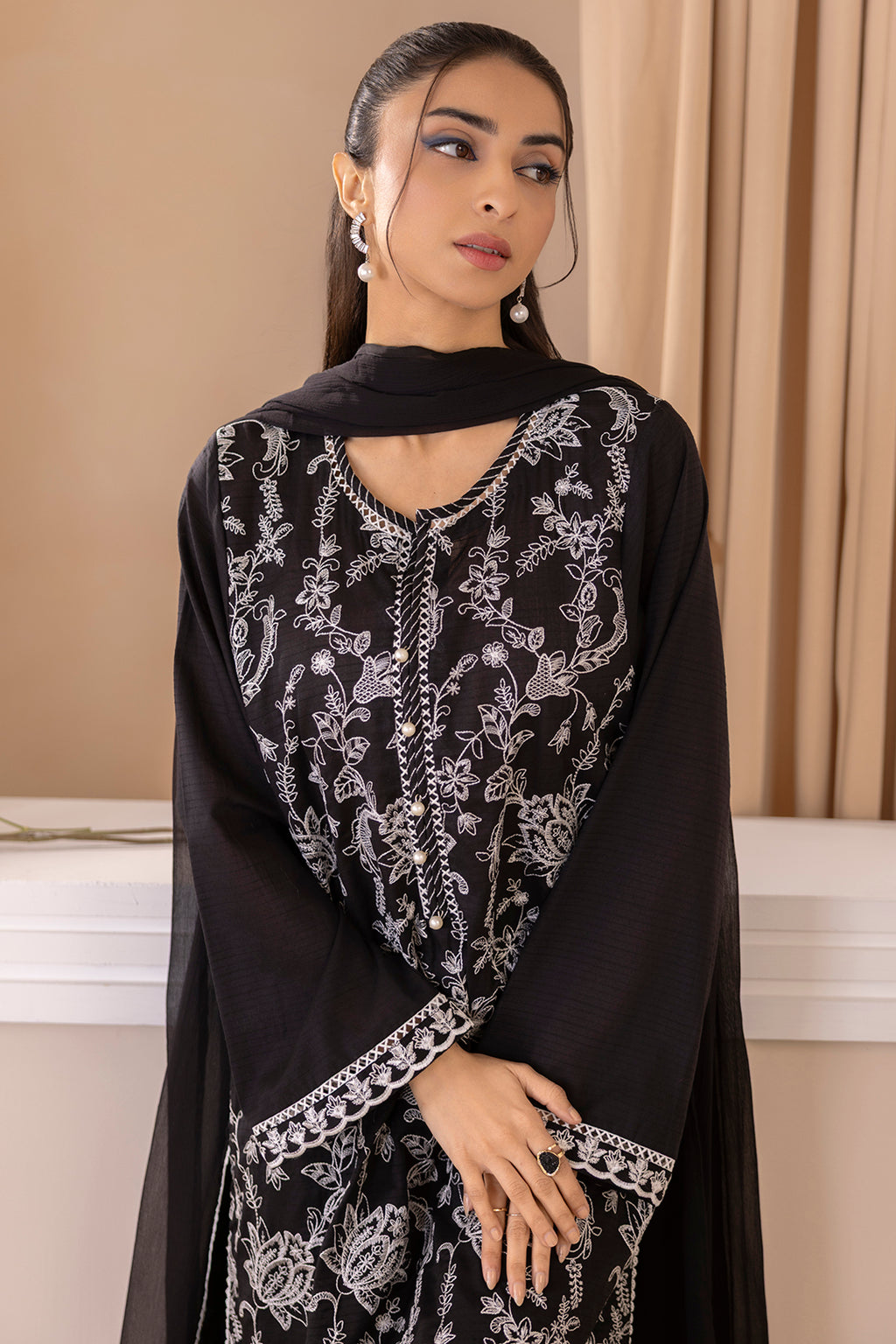 Embroidered Kurta Dupatta - 3326