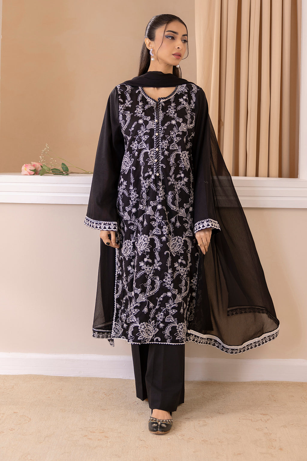 Embroidered Kurta Dupatta - 3326