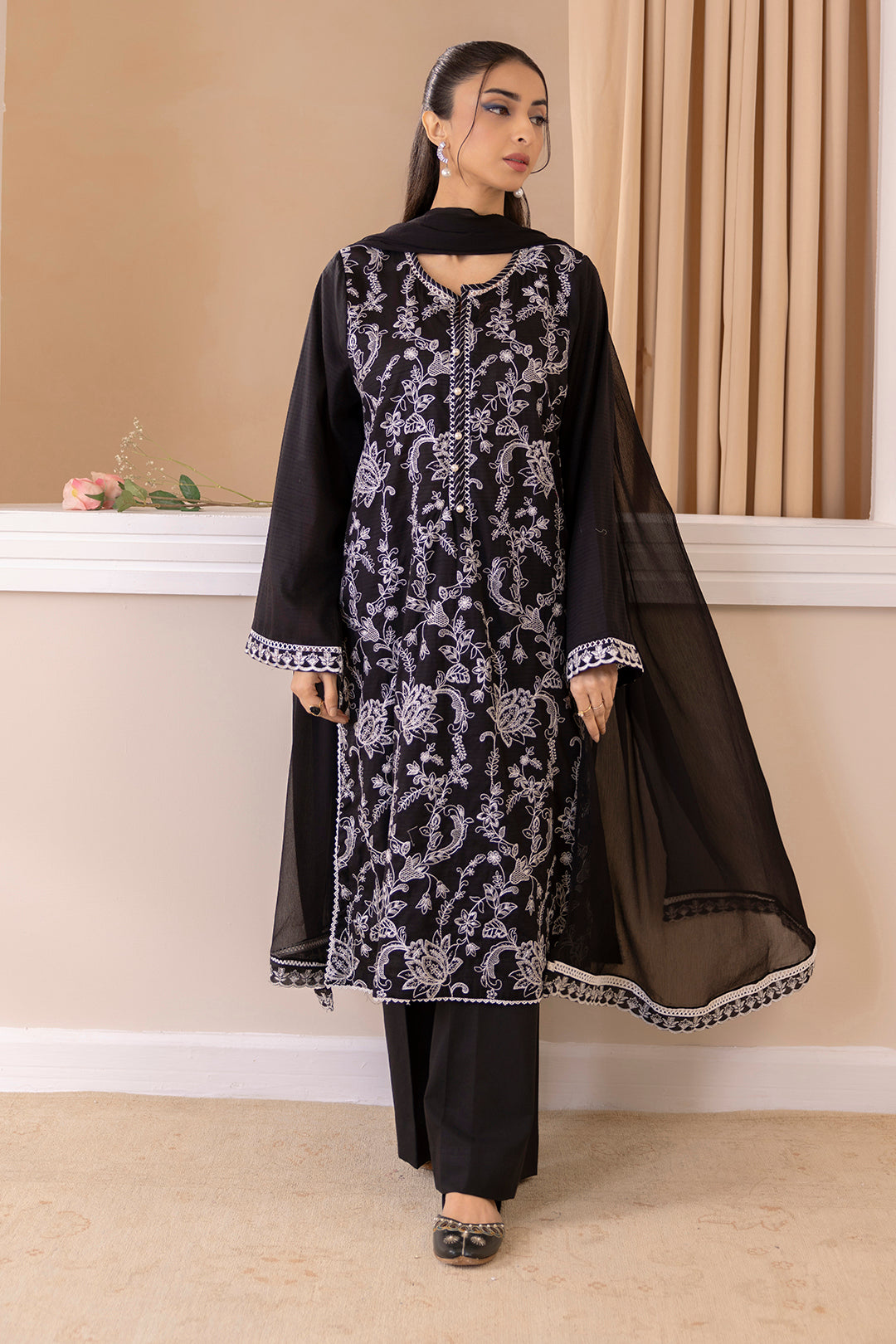 Embroidered Kurta Dupatta - 3326