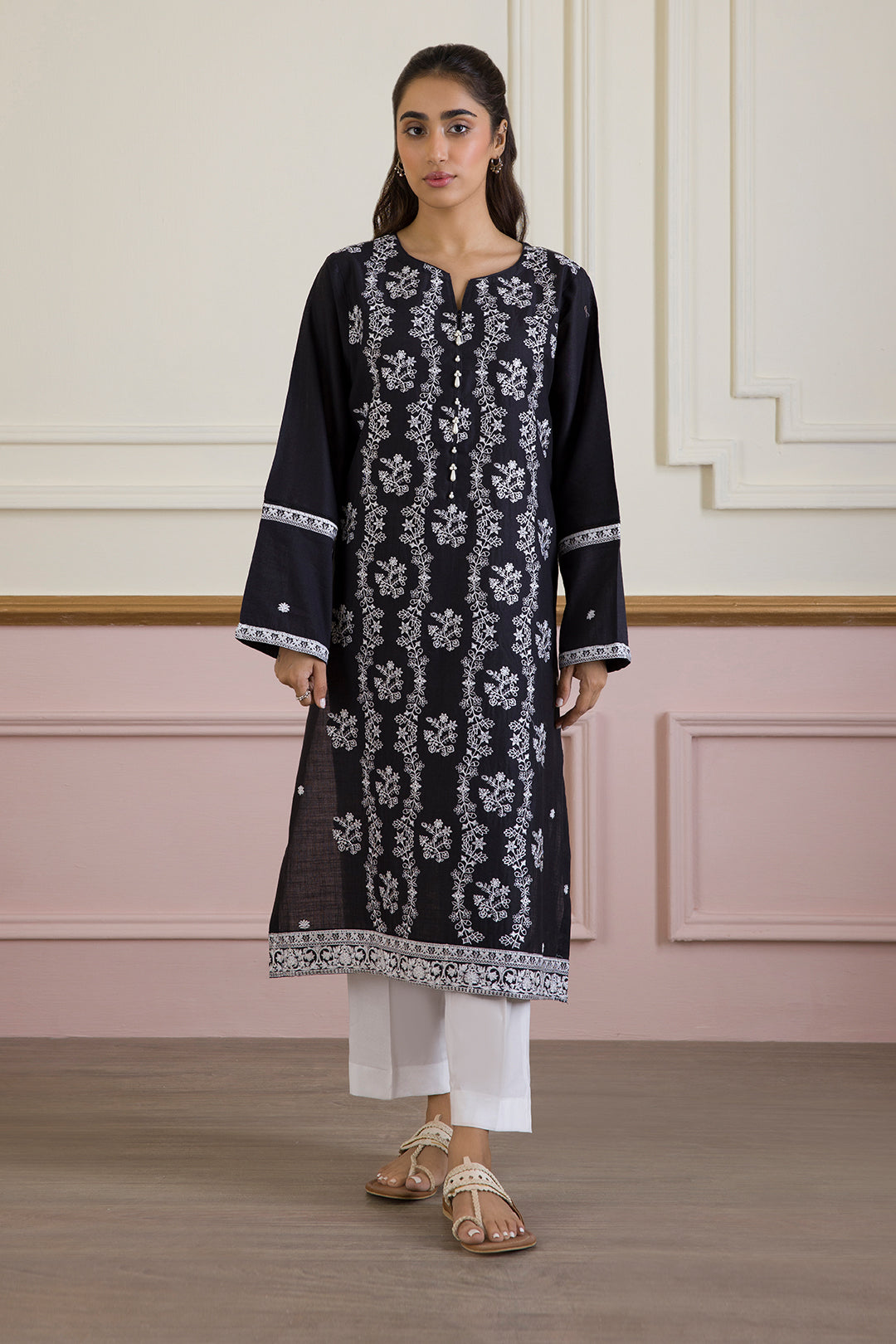 Embroidered Kurta Trouser - 3327