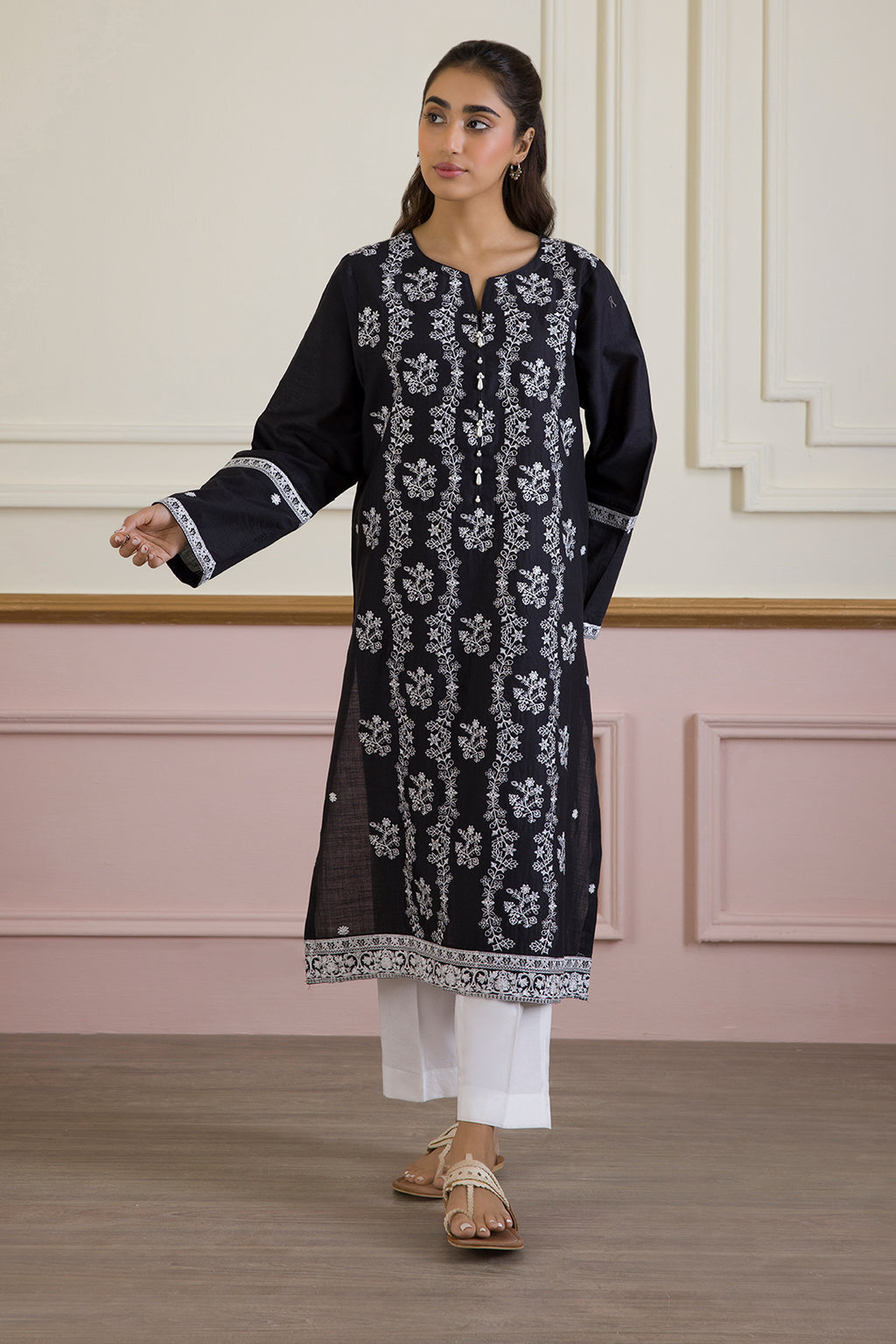 Embroidered Kurta Trouser - 3327