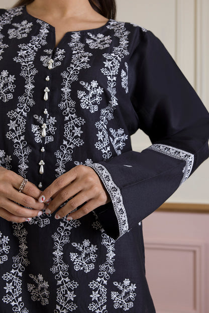 Embroidered Kurta - 3327