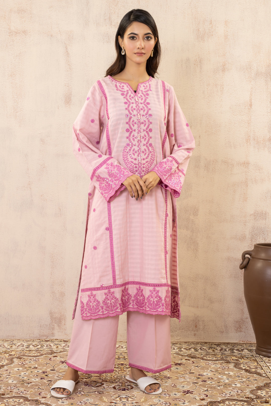 Embroidered Kurta Trouser - 3331