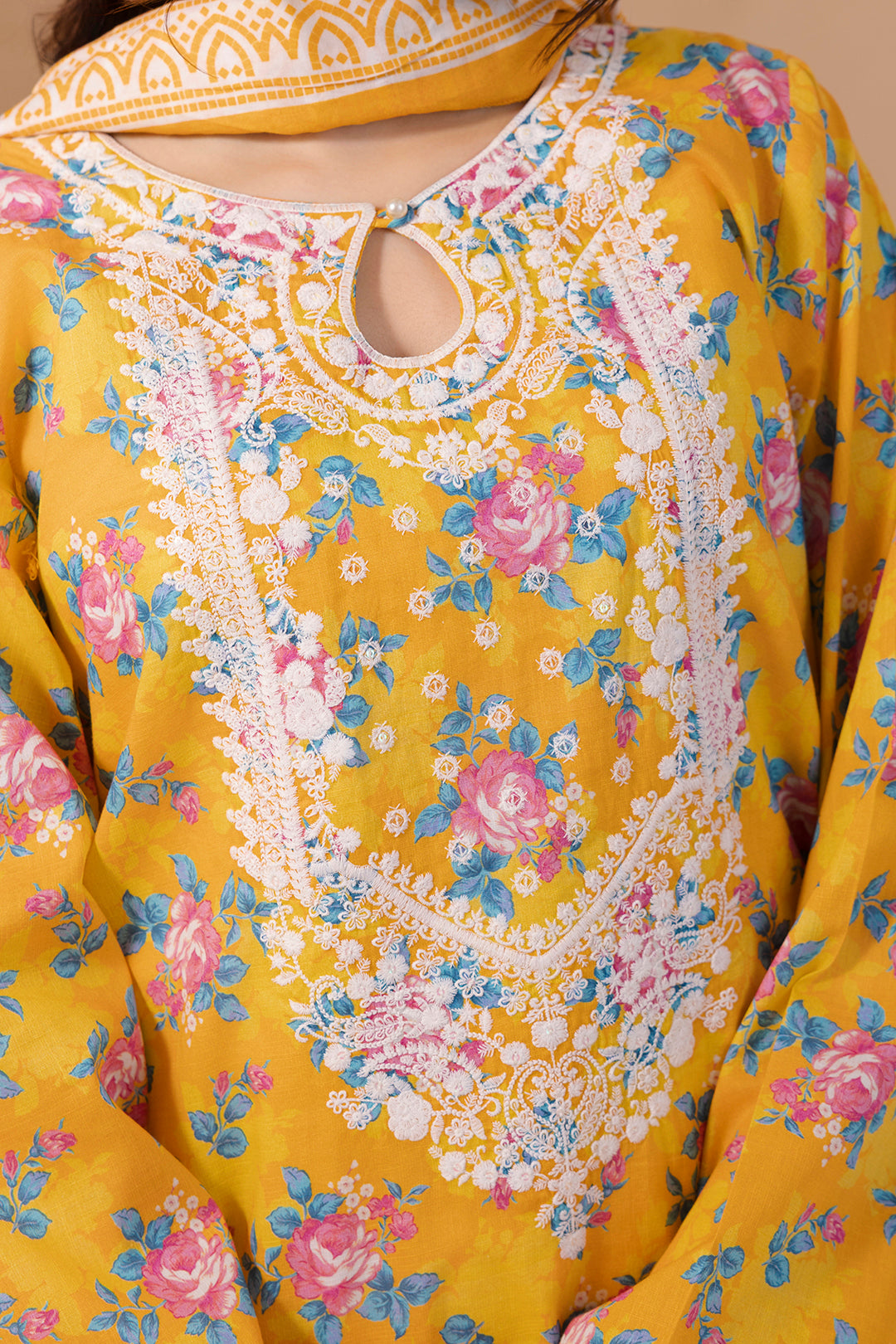 Embroidered Kurta Dupatta Trouser - 2807
