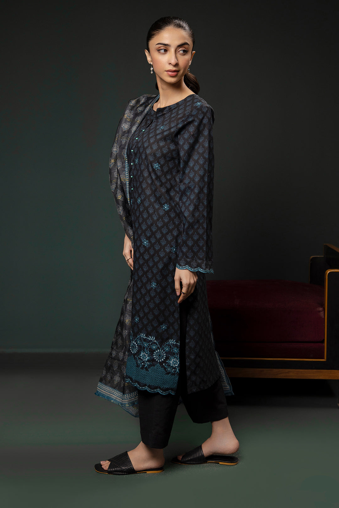 Embroidered Kurta Dupatta Trouser - 2835